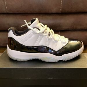 AIR JORDAN RETRO XI LOW